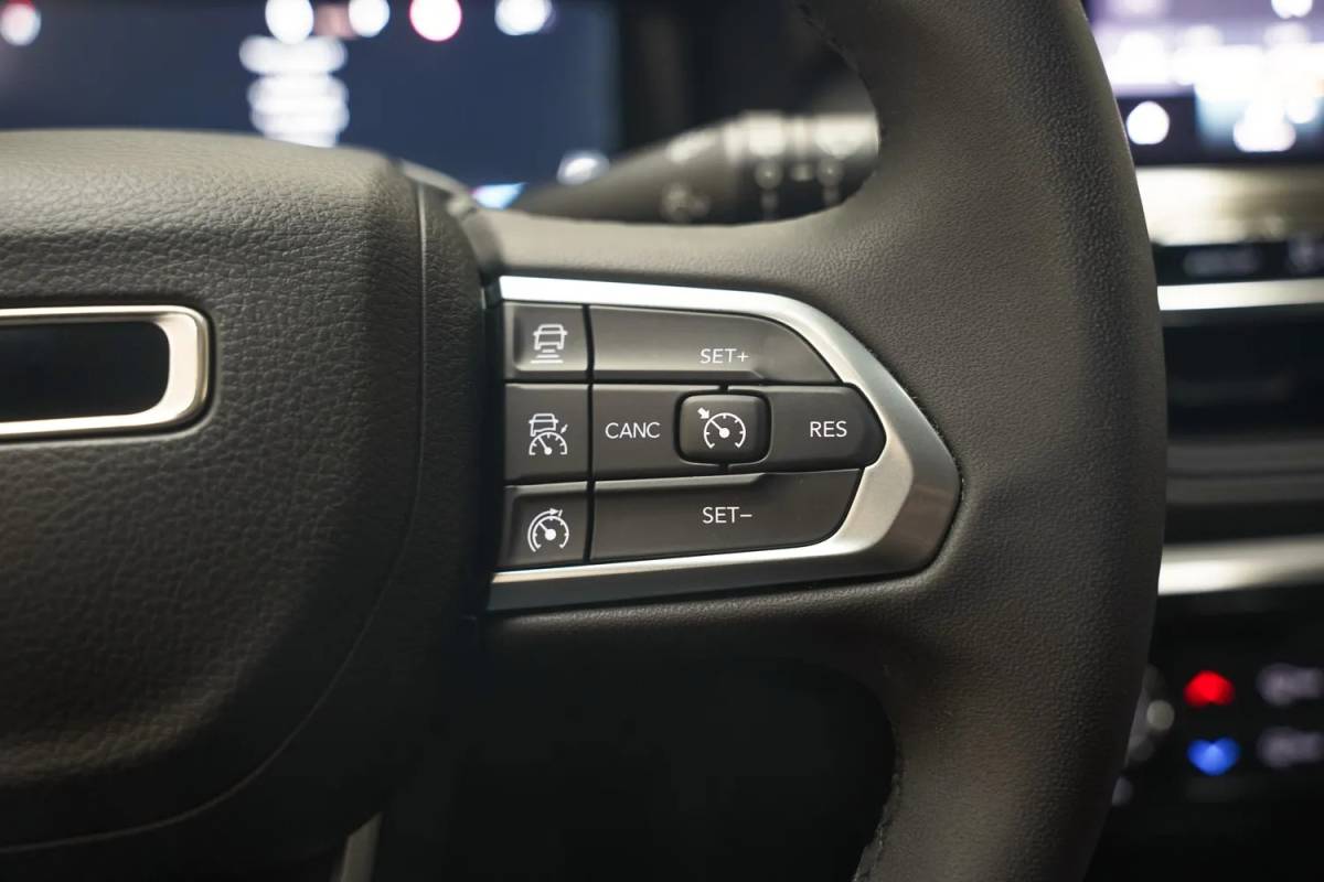 Jeep Compass Jeep Compass 1.5 e-Hybrid Summit Aut. [ Adapt.cruise Camera Leder ]