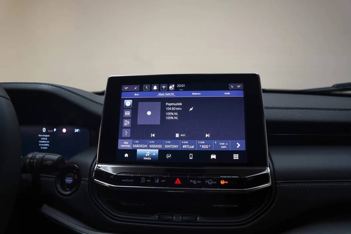 Jeep Compass Jeep Compass 1.5 e-Hybrid Summit Aut. [ Adapt.cruise Camera Leder ]