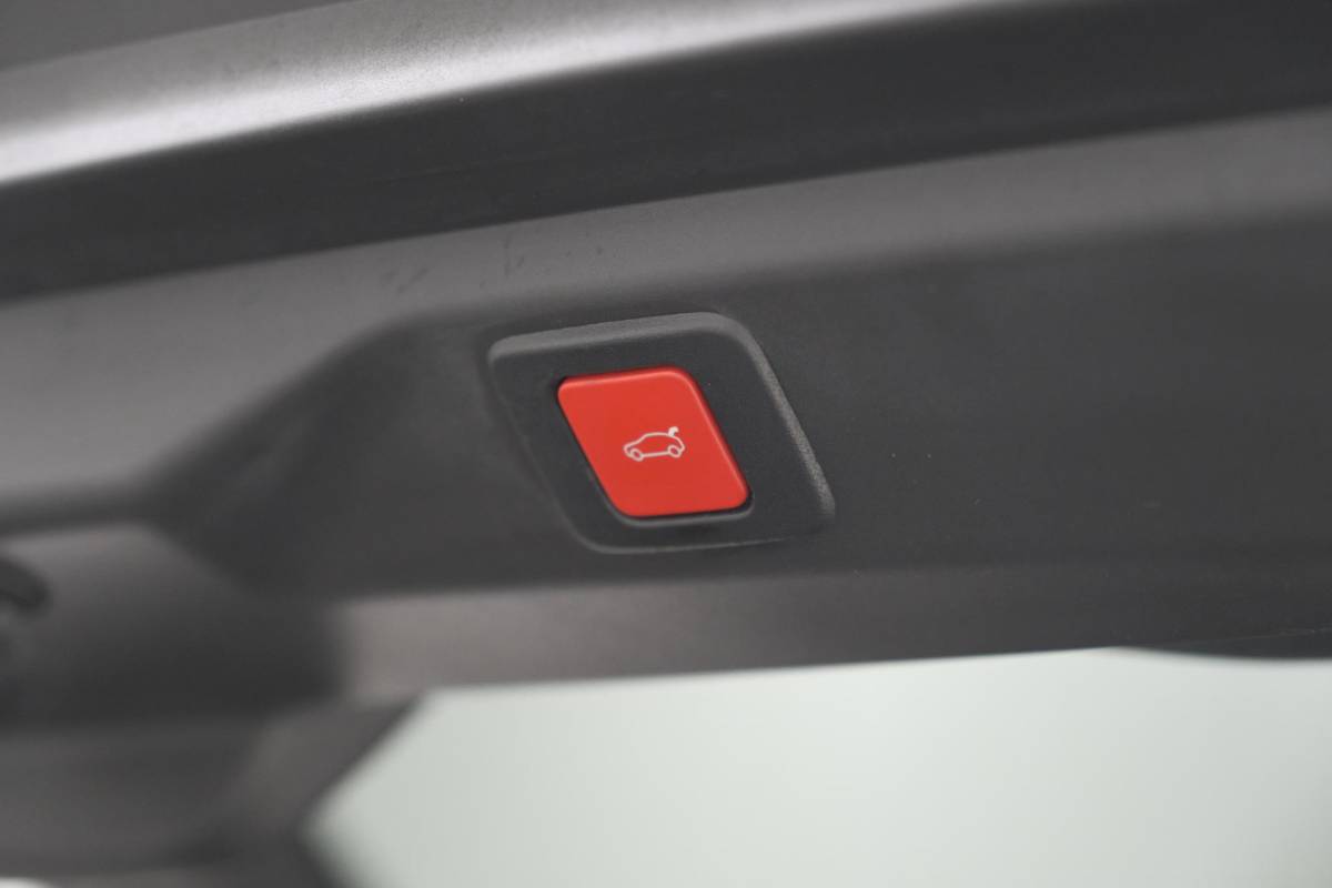 Peugeot 3008 Peugeot 3008 Hybrid 145 e-DCS6 GT | Trekhaak Afneembaar | Allseason Banden | Camera | Adaptieve Cruise Control