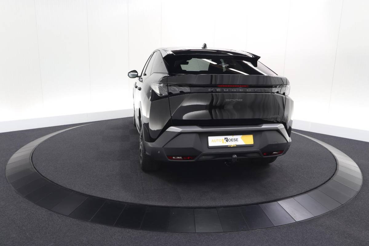 Peugeot 3008 Peugeot 3008 Hybrid 145 e-DCS6 GT | Trekhaak Afneembaar | Allseason Banden | Camera | Adaptieve Cruise Control