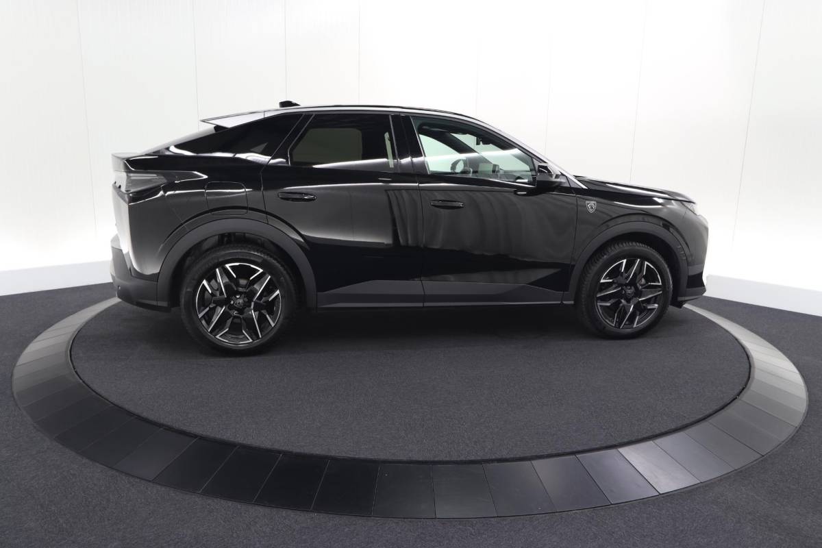 Peugeot 3008 Peugeot 3008 Hybrid 145 e-DCS6 GT | Trekhaak Afneembaar | Allseason Banden | Camera | Adaptieve Cruise Control