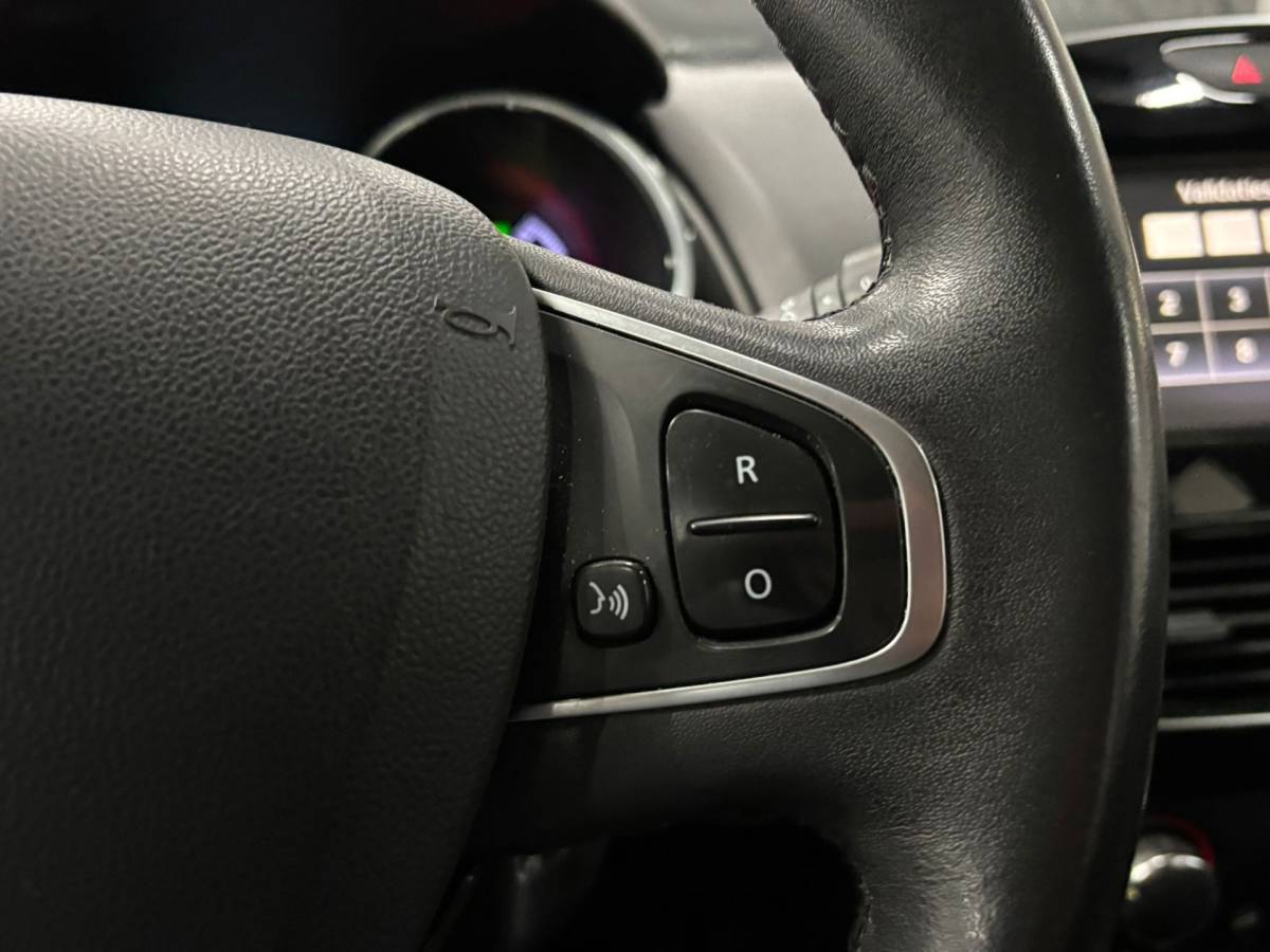Renault Clio Renault Clio Estate 1.5 dCi Ecoleader Zen – infotainment – Airco –
