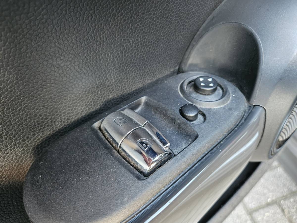 MINI 3-Deurs Mini 3-Deurs 1.2 One Salt Airco! NAP! Leuke/Nette Auto!