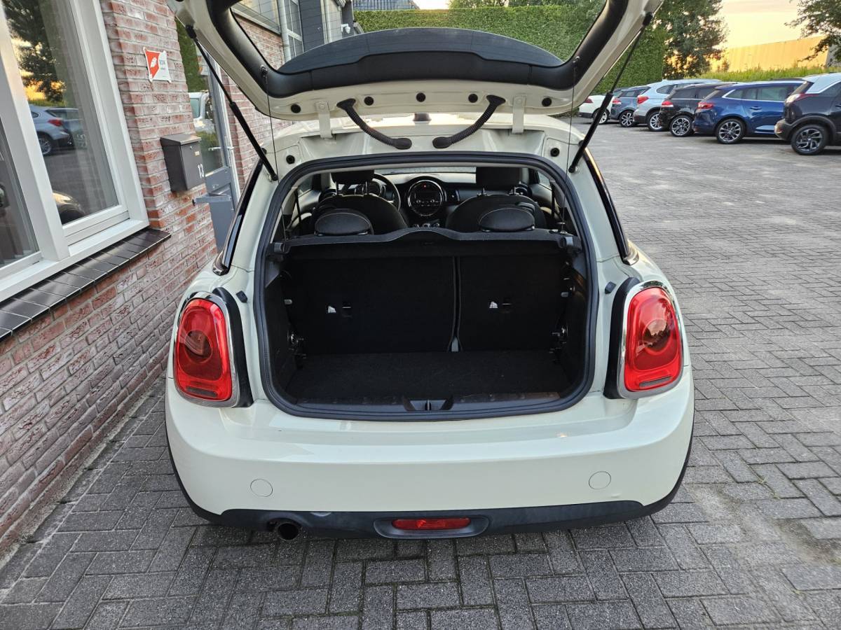 MINI 3-Deurs Mini 3-Deurs 1.2 One Salt Airco! NAP! Leuke/Nette Auto!