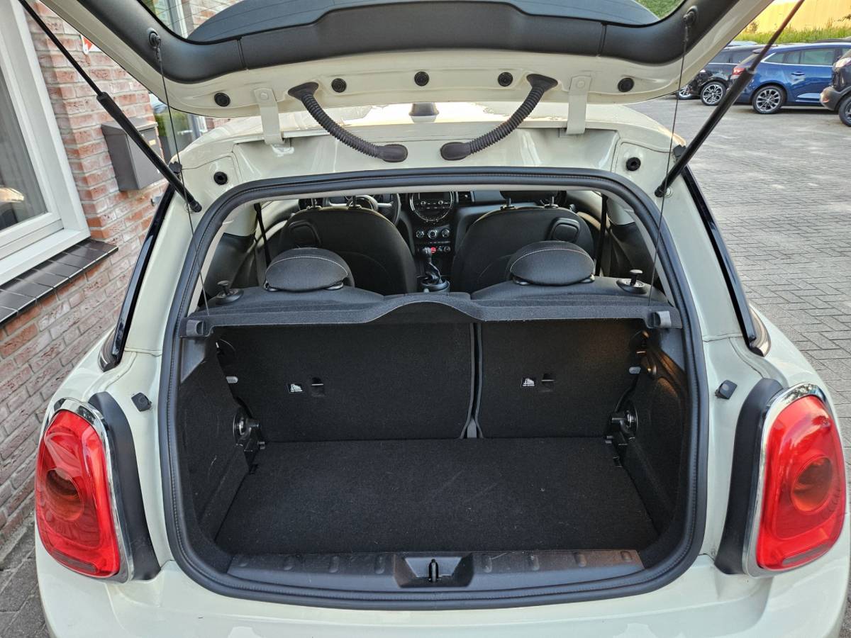 MINI 3-Deurs Mini 3-Deurs 1.2 One Salt Airco! NAP! Leuke/Nette Auto!
