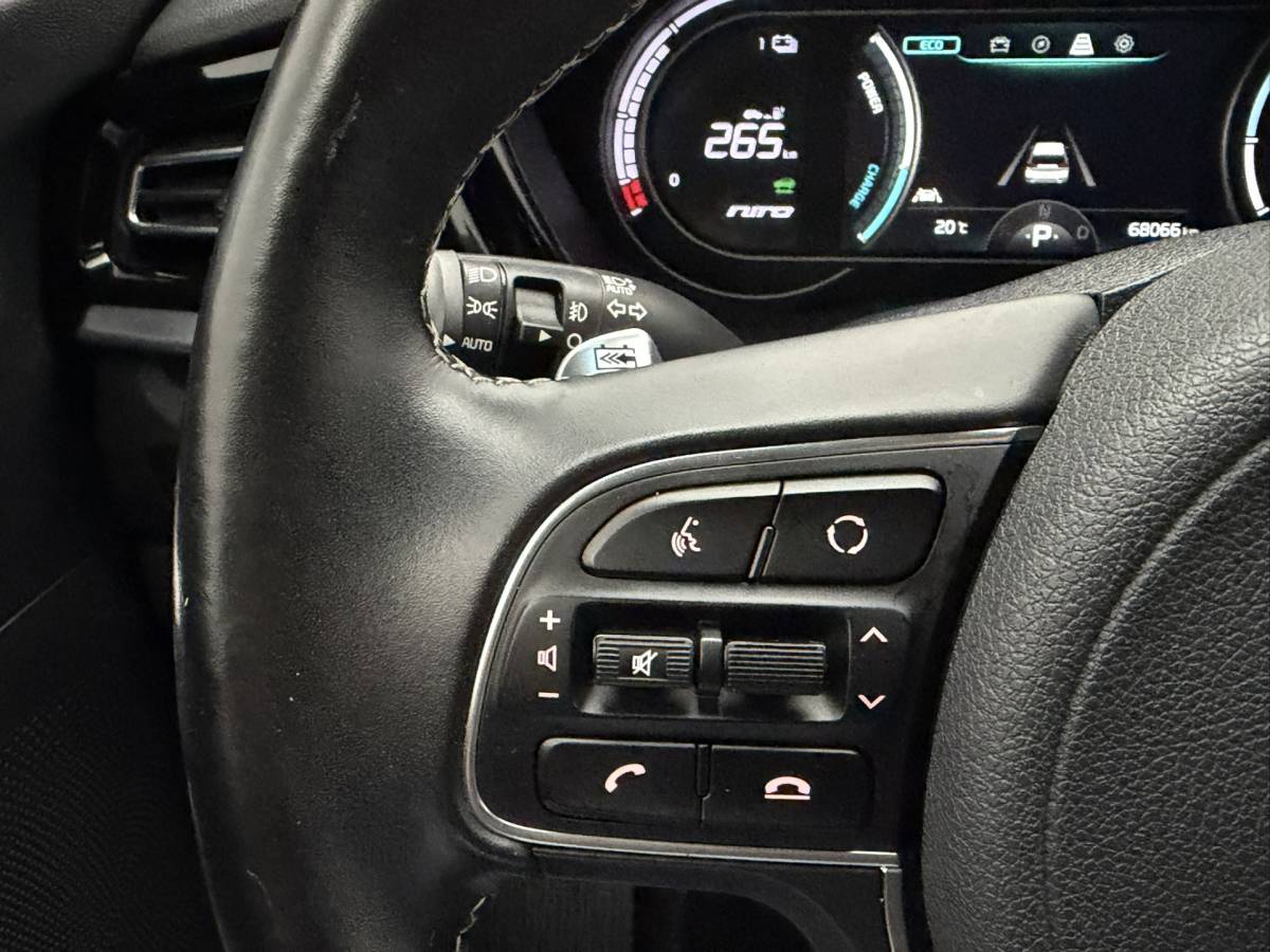Kia e-Niro Kia e-Niro Edition 64 kWh SOH 96,8% | Camera | Stoel/Stuurverwarming | Carplay&Android | Adaptieve Cruise
