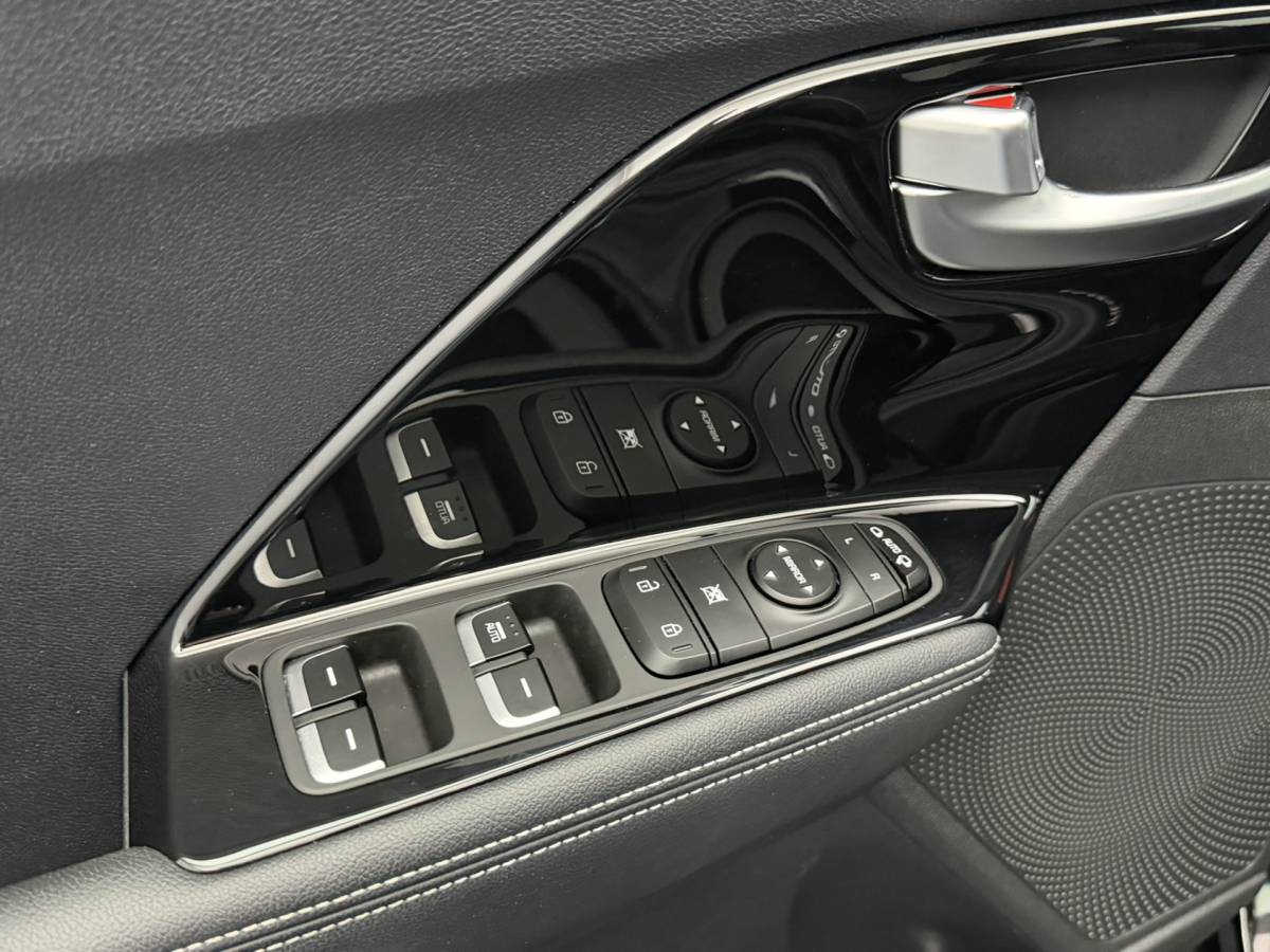 Kia e-Niro Kia e-Niro Edition 64 kWh SOH 96% | Camera | Stoel/Stuurverwarming | Carplay&Android | Adaptieve Cruise