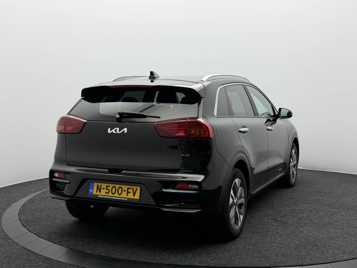 Kia e-Niro Kia e-Niro Edition 64 kWh SOH 96% | Camera | Stoel/Stuurverwarming | Carplay&Android | Adaptieve Cruise