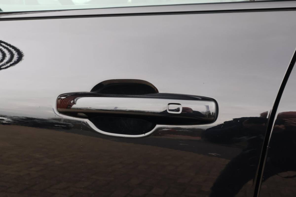 Volvo XC60 Volvo XC60 T6 Recharge AWD R-Design | Stoelverwarming | Parkeer Camera | Panoramadak | Memorystoel | Keyless