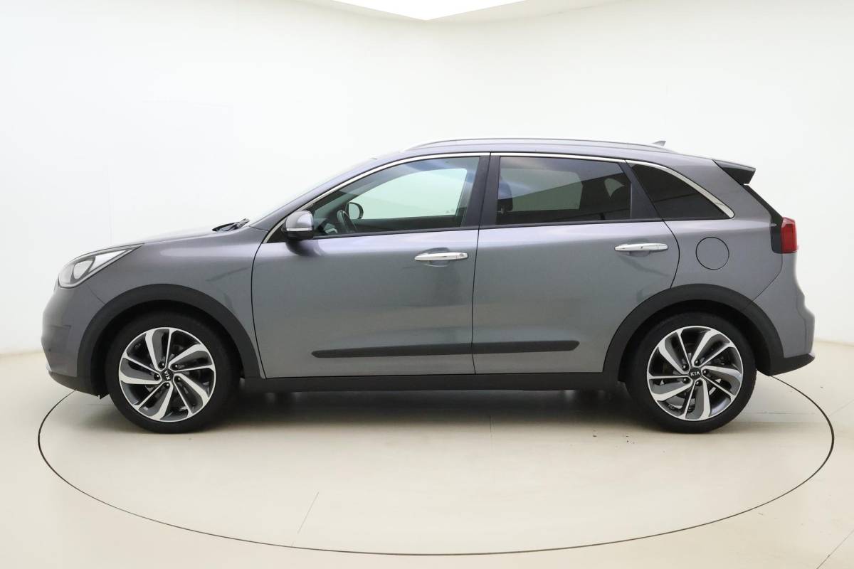 Kia Niro Kia Niro 1.6 GDi Hybrid Edition | Trekhaak | Navigatie | Stoel/Stuur verwarming | Cruise control | Parkeersensoren | Achteruitrijcamera | Stuurbediening | Schuif/kanteldak | Apple carplay/Android auto