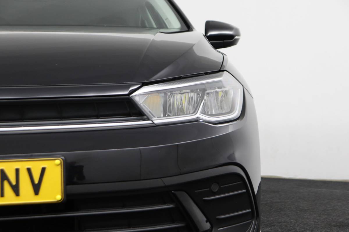 Volkswagen Polo Volkswagen Polo 1.0 TSI Life VC/Ad.Cruise/Carplay/Navi/LM-vlg
