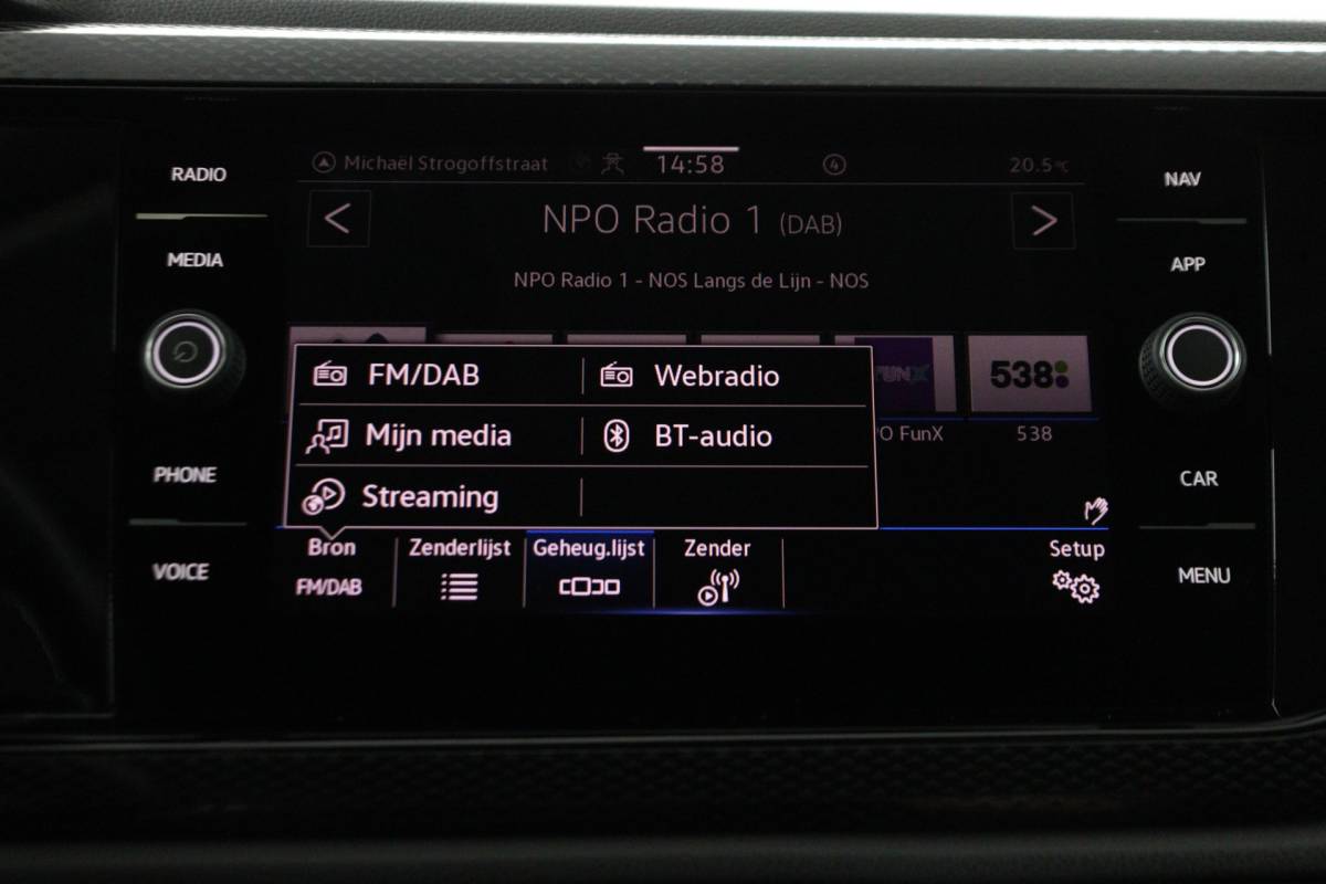 Volkswagen Polo Volkswagen Polo 1.0 TSI Life VC/Ad.Cruise/Carplay/Navi/LM-vlg