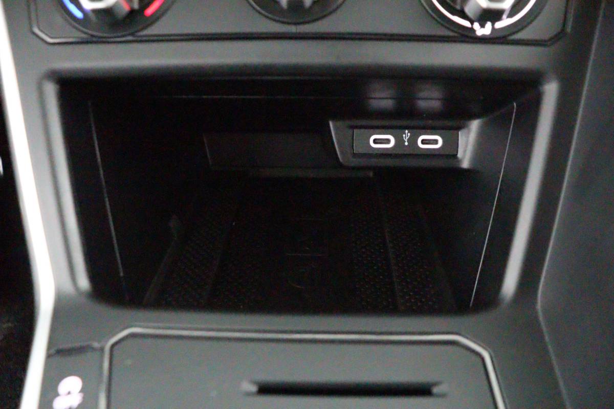 Volkswagen Polo Volkswagen Polo 1.0 TSI Life VC/Ad.Cruise/Carplay/Navi/LM-vlg