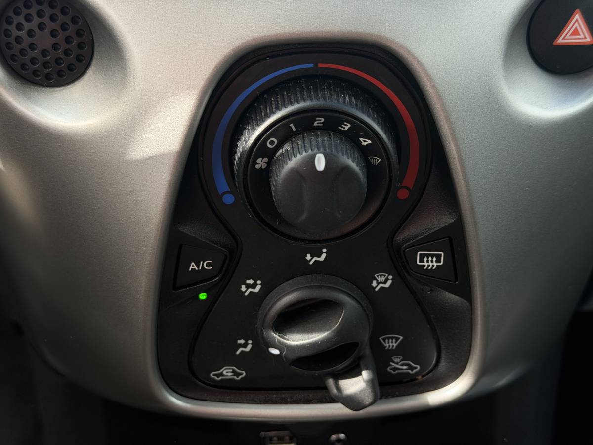 Toyota Aygo Toyota Aygo 1.0 VVT-i x-nav | Camera | Navi