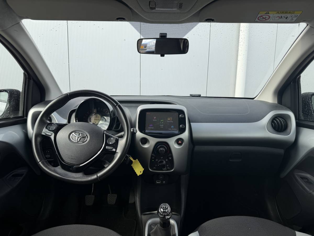 Toyota Aygo Toyota Aygo 1.0 VVT-i x-nav | Camera | Navi