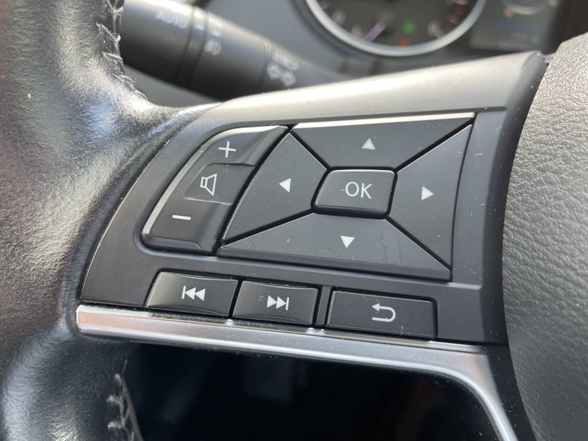 Nissan QASHQAI Nissan Qashqai 1.3 DIG-T N-Connecta Navigatie, Panoramadak, Climate Control, Cruise Control, 360 Camera, 18″Lm