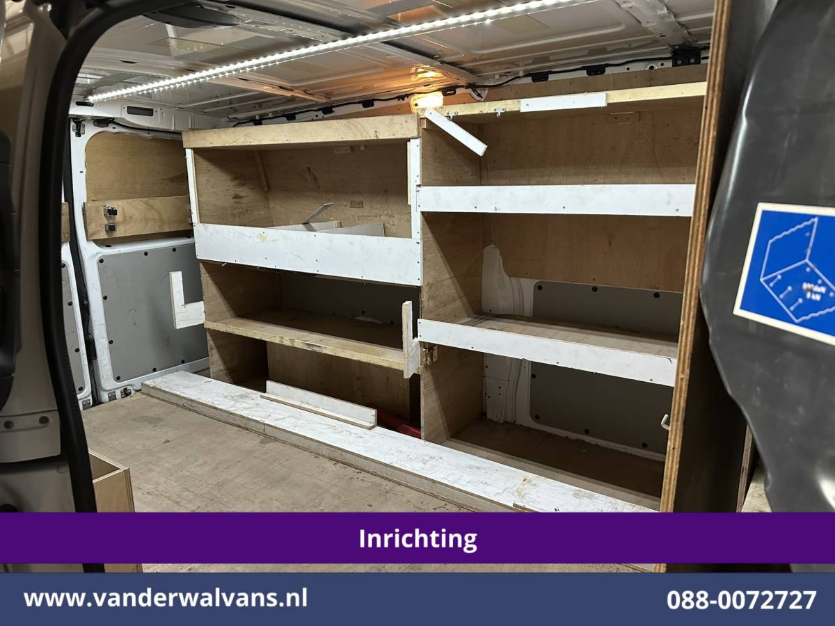 Mercedes-Benz Vito Mercedes-Benz Vito 114 CDI 136pk L3H1 Inrichting Euro6 Airco | Camera | Navigatie | Imperiaal | Trekhaak Sidebars, Bijrijdersbank