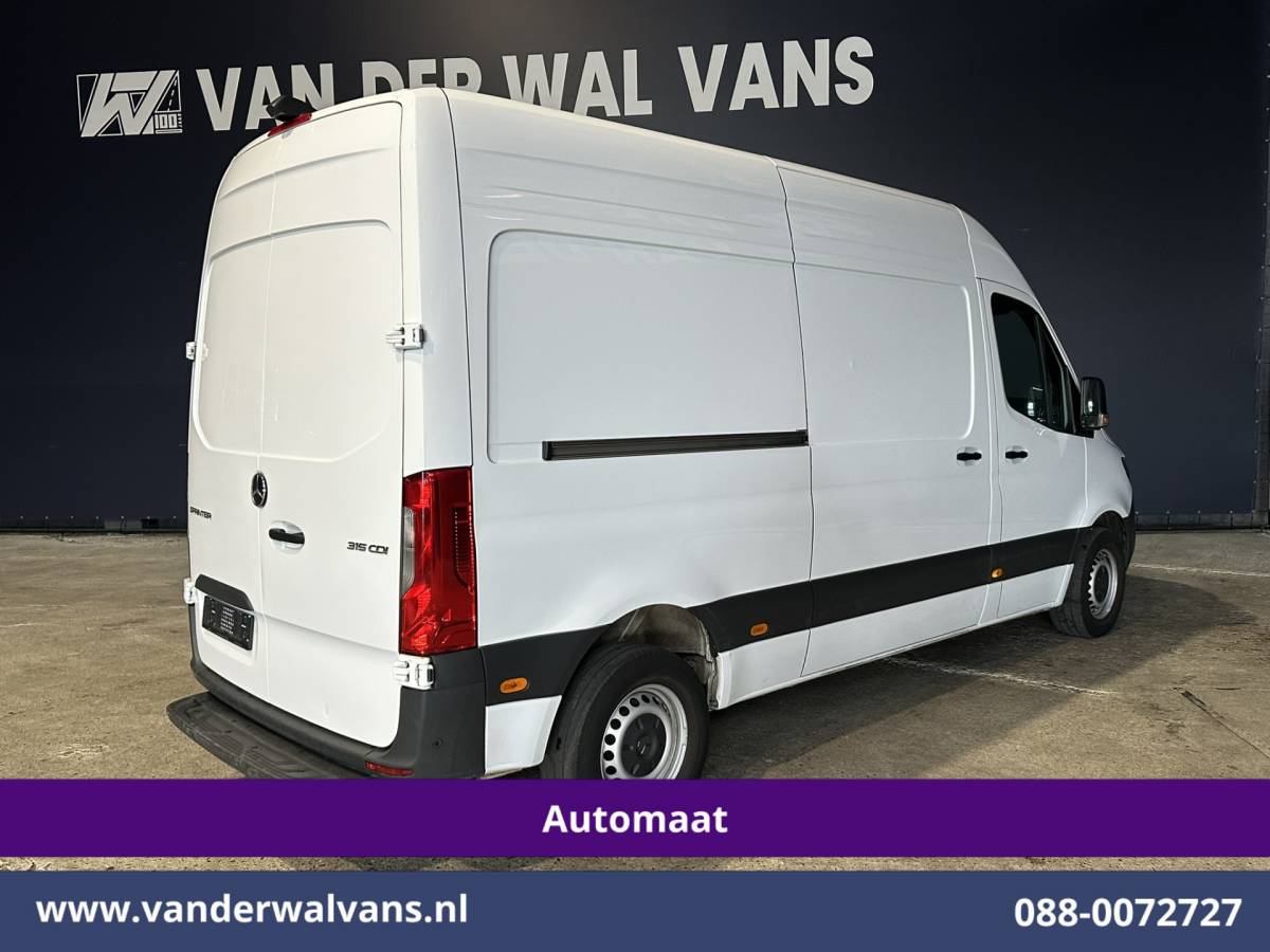 Mercedes-Benz Sprinter Mercedes-Benz Sprinter 315 CDI 150pk Automaat L2H2 Euro6 Airco | Camera | Apple Carplay | Cruisecontrol Android Auto, Parkeersensoren, Bijrijdersbank