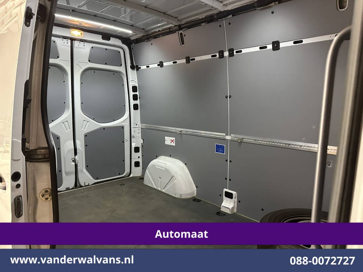 Mercedes-Benz Sprinter Mercedes-Benz Sprinter 315 CDI 150pk Automaat L2H2 Euro6 Airco | Camera | Apple Carplay | Cruisecontrol Android Auto, Parkeersensoren, Bijrijdersbank