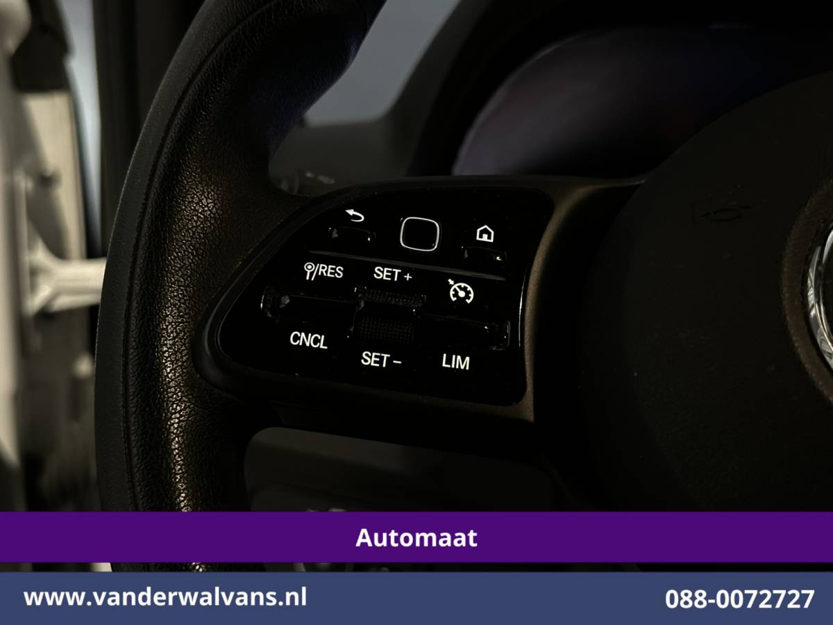 Mercedes-Benz Sprinter Mercedes-Benz Sprinter 315 CDI 150pk Automaat L2H2 Euro6 Airco | Camera | Apple Carplay | Cruisecontrol Android Auto, Parkeersensoren, Bijrijdersbank