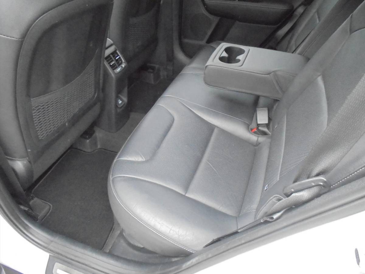Kia Niro Kia Niro 1.6 GDi HYBRIDE EXECUTIVELINE ZEER LUXE !!