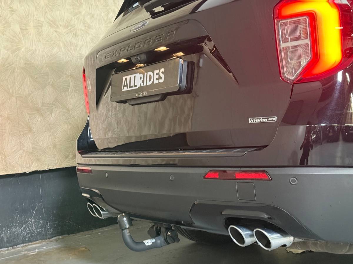 Ford Explorer Ford EXPLORER 3.0 V6 EcoBoost PHEV ST-Line | Pano | Carplay | Stuur/Stoelverwarming | Trekhaak | Stoelverkoeling | 7 Zits