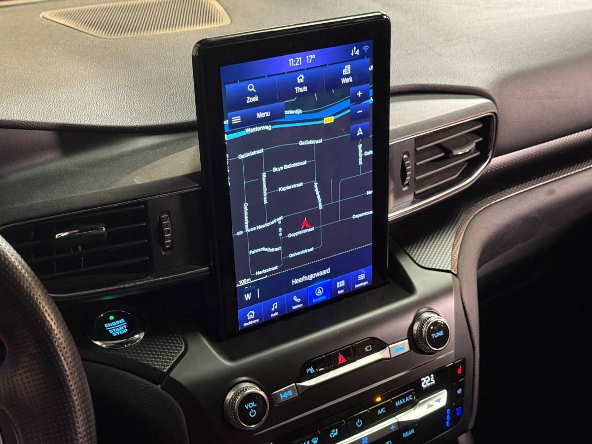 Ford Explorer Ford EXPLORER 3.0 V6 EcoBoost PHEV ST-Line | Pano | Carplay | Stuur/Stoelverwarming | Trekhaak | Stoelverkoeling | 7 Zits