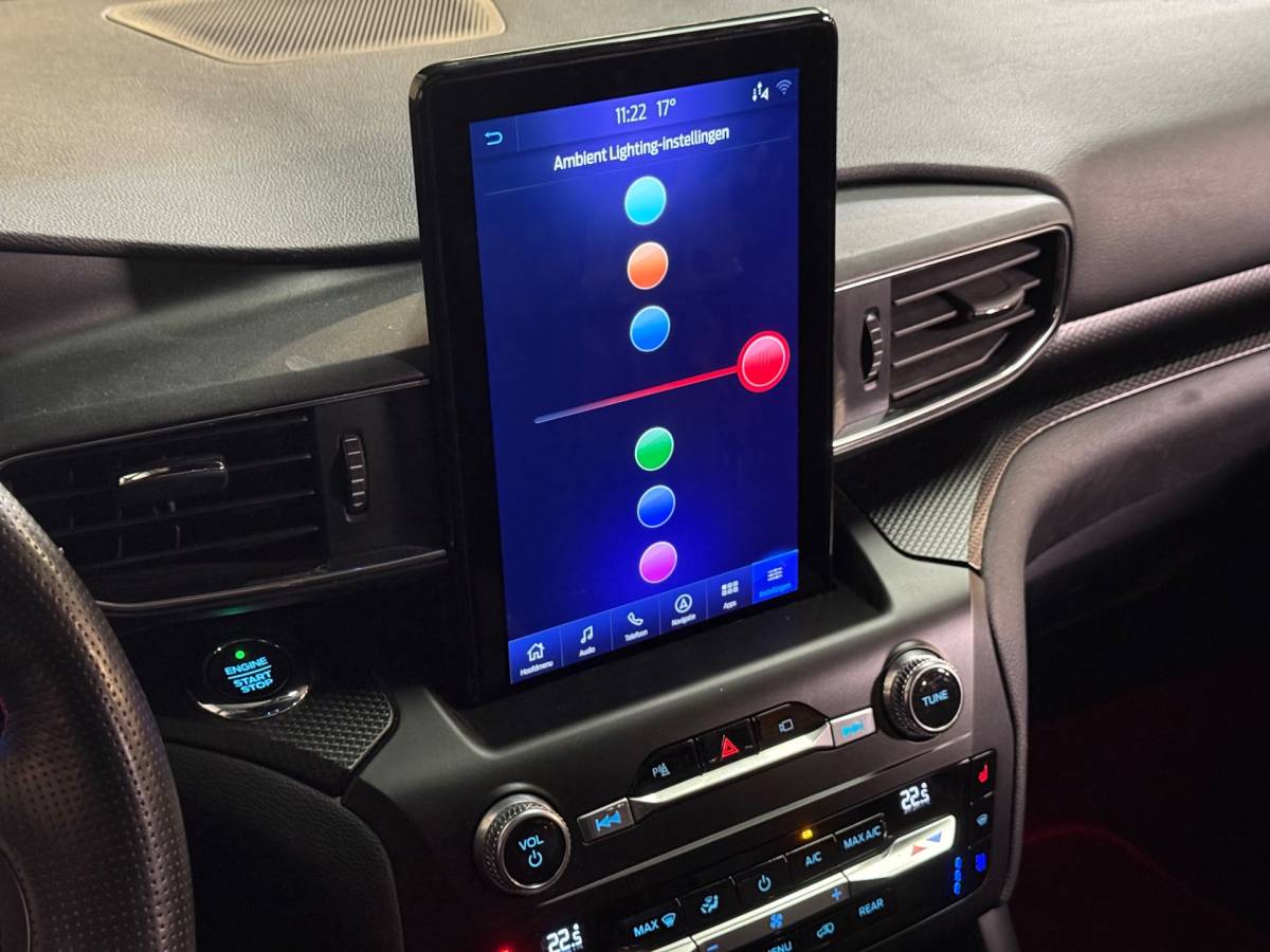 Ford Explorer Ford EXPLORER 3.0 V6 EcoBoost PHEV ST-Line | Pano | Carplay | Stuur/Stoelverwarming | Trekhaak | Stoelverkoeling | 7 Zits
