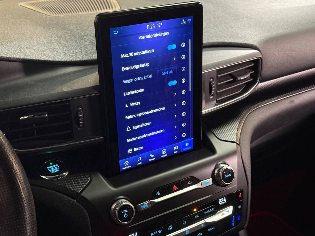 Ford Explorer Ford EXPLORER 3.0 V6 EcoBoost PHEV ST-Line | Pano | Carplay | Stuur/Stoelverwarming | Trekhaak | Stoelverkoeling | 7 Zits