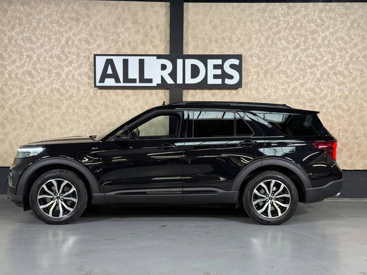 Ford Explorer Ford EXPLORER 3.0 V6 EcoBoost PHEV ST-Line | Pano | Carplay | Stuur/Stoelverwarming | Trekhaak | Stoelverkoeling | 7 Zits