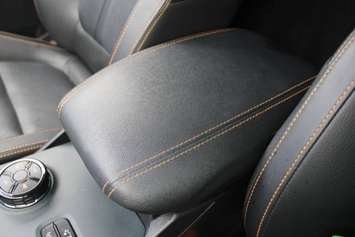 Ford Ranger Ford Ranger 2.0 Double Cab EcoBlue Wildtrak | BELLEN VOOR BEZICHTIGING | Adaptieve cruisecontrol | Aeroklas Hardtop | Stoelverwarming | Trekhaak