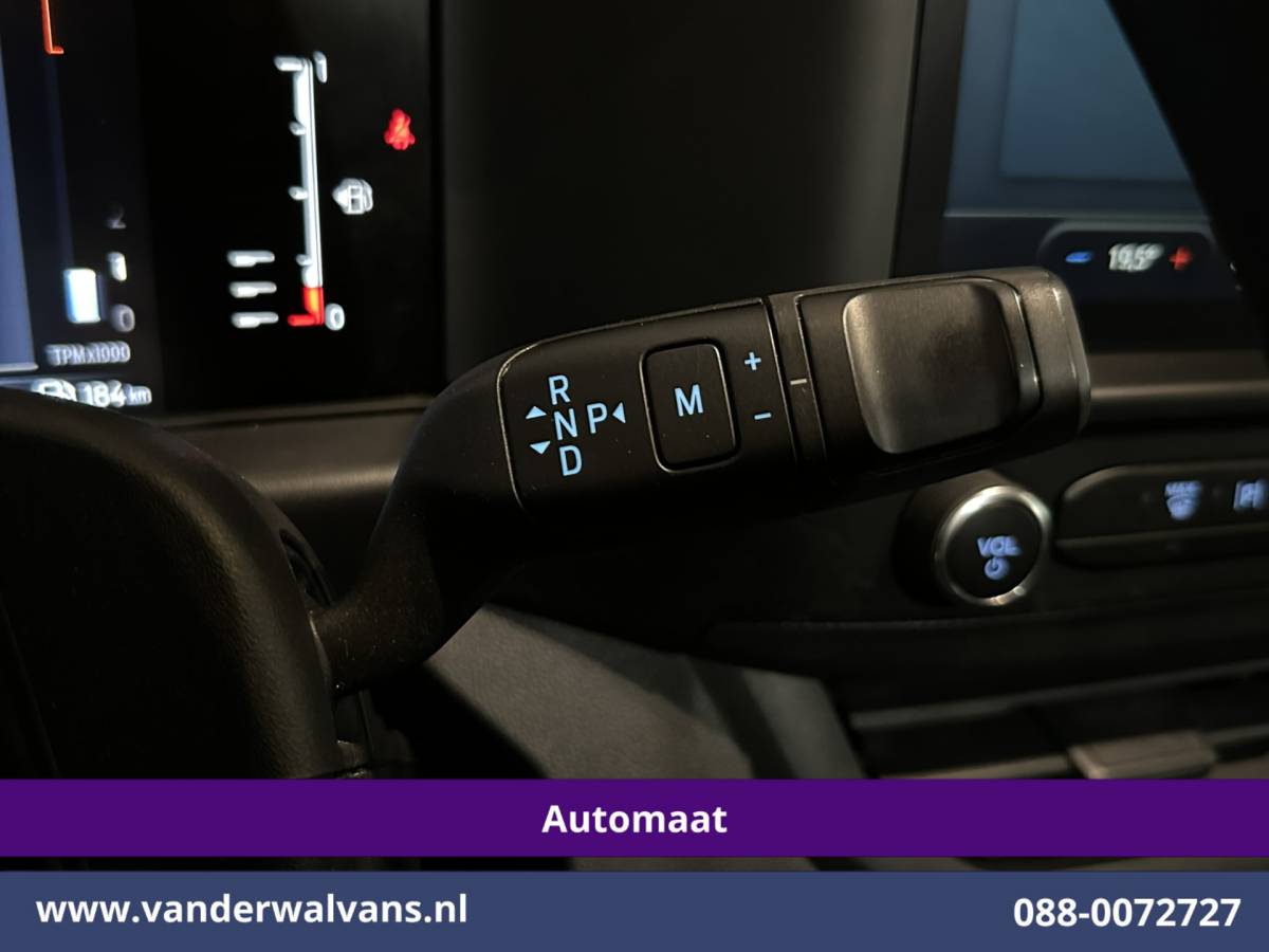 Ford Transit Custom Ford Transit Custom 2.0 TDCI 136pk Automaat L1H1 Euro6 Airco | Camera | Apple Carplay | LED | Cruisecontrol 2740kg Trekhaak, Android Auto, Verwarmde voorruit, Parkeersensoren, Bijrijdersbank