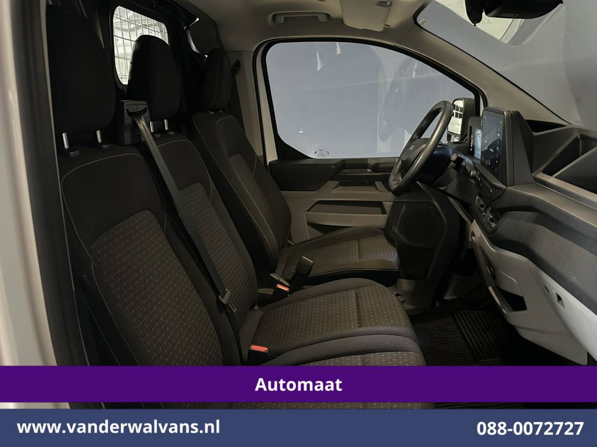 Ford Transit Custom Ford Transit Custom 2.0 TDCI 136pk Automaat L1H1 Euro6 Airco | Camera | Apple Carplay | LED | Cruisecontrol 2740kg Trekhaak, Android Auto, Verwarmde voorruit, Parkeersensoren, Bijrijdersbank