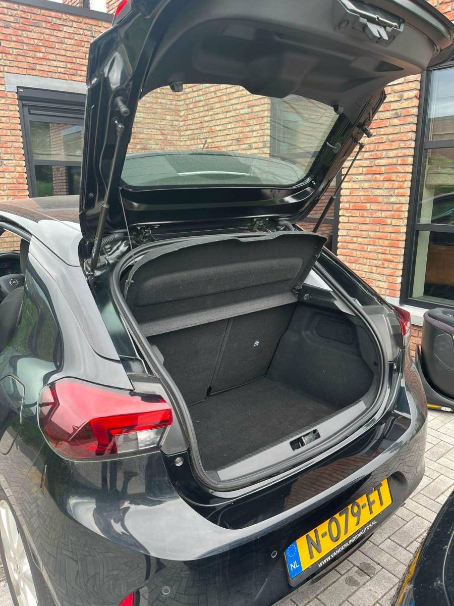 Opel Corsa Opel Corsa 1.2 Edition Airco-Lm Velgen
