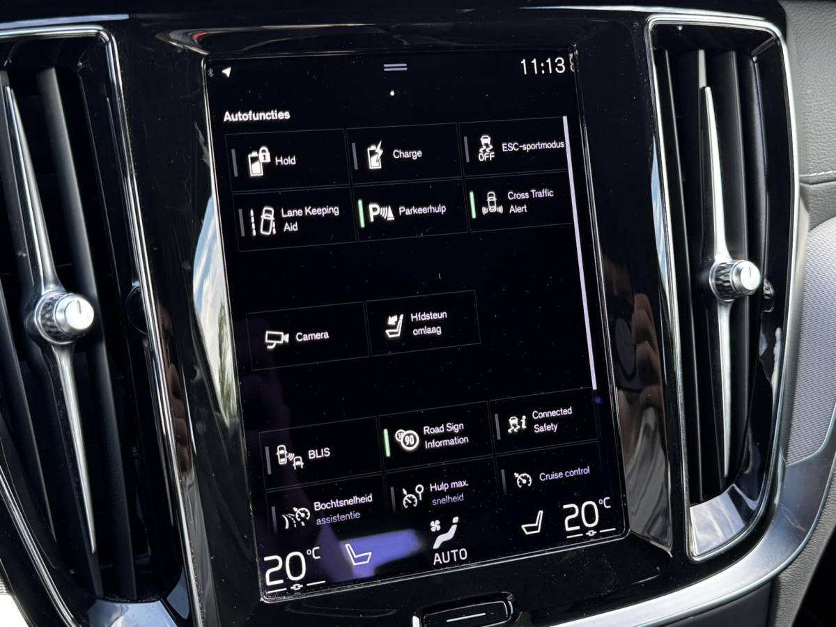 Volvo V60 Volvo V60 2.0T6 Recharge AWD R-Design|Memory|ACC|H&K|Carplay