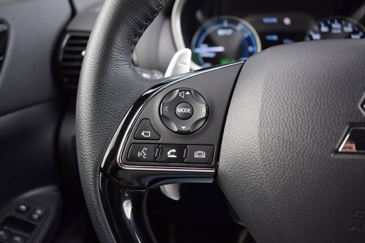 Mitsubishi Eclipse Cross Mitsubishi Eclipse Cross 2.4 PHEV Intense | Leer | HUD | 360 Cam. | Stuur- en Stoelverwarming