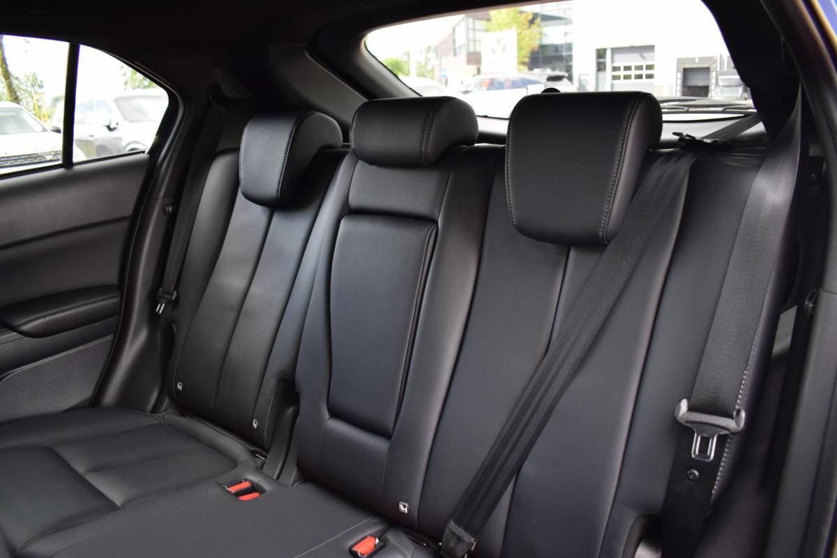 Mitsubishi Eclipse Cross Mitsubishi Eclipse Cross 2.4 PHEV Intense | Leer | HUD | 360 Cam. | Stuur- en Stoelverwarming