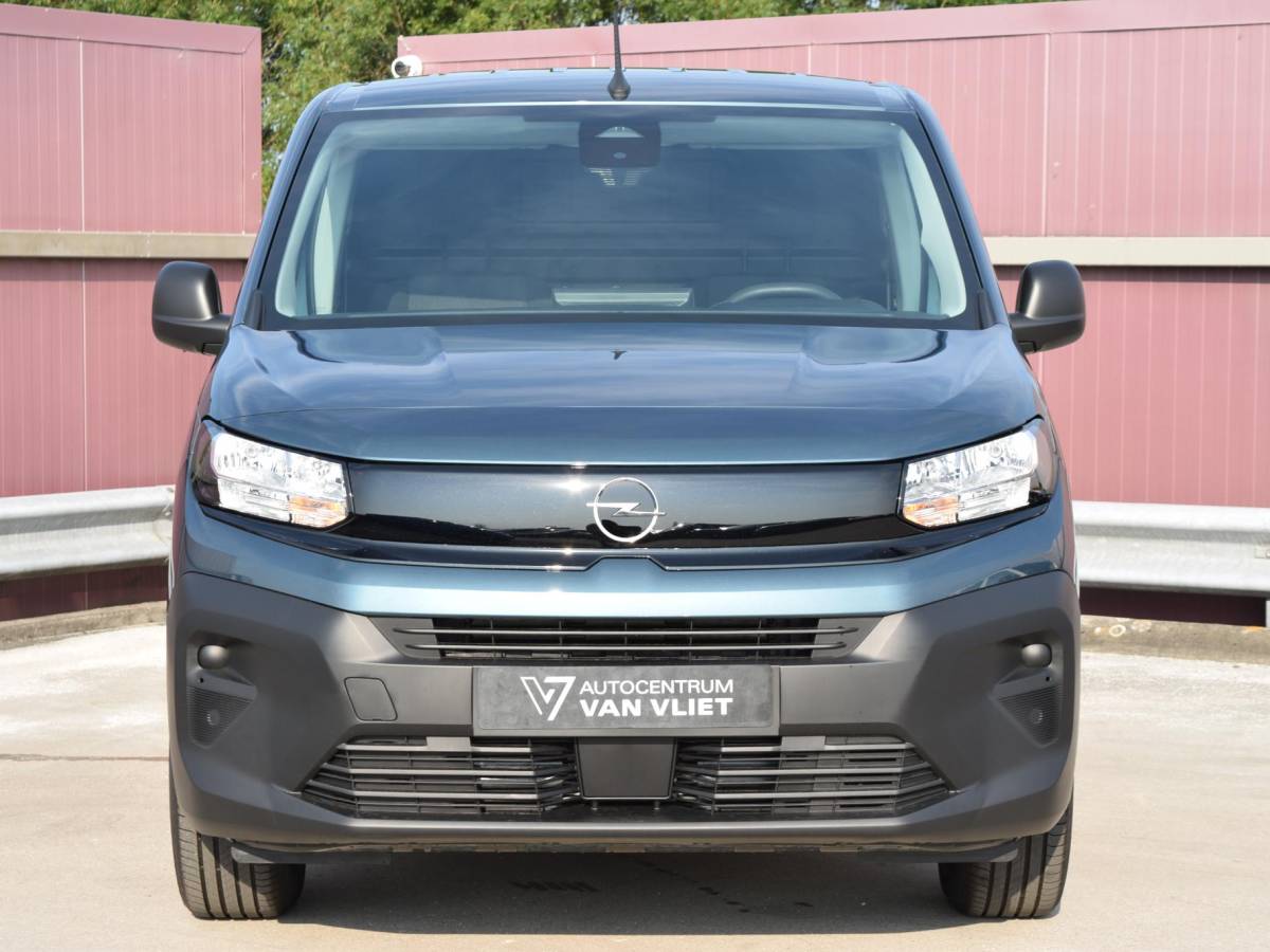 Opel Combo-e Opel Combo Electric 136 L2 50kWh l Camera l Apple Carplay/Android Auto l Betimmering