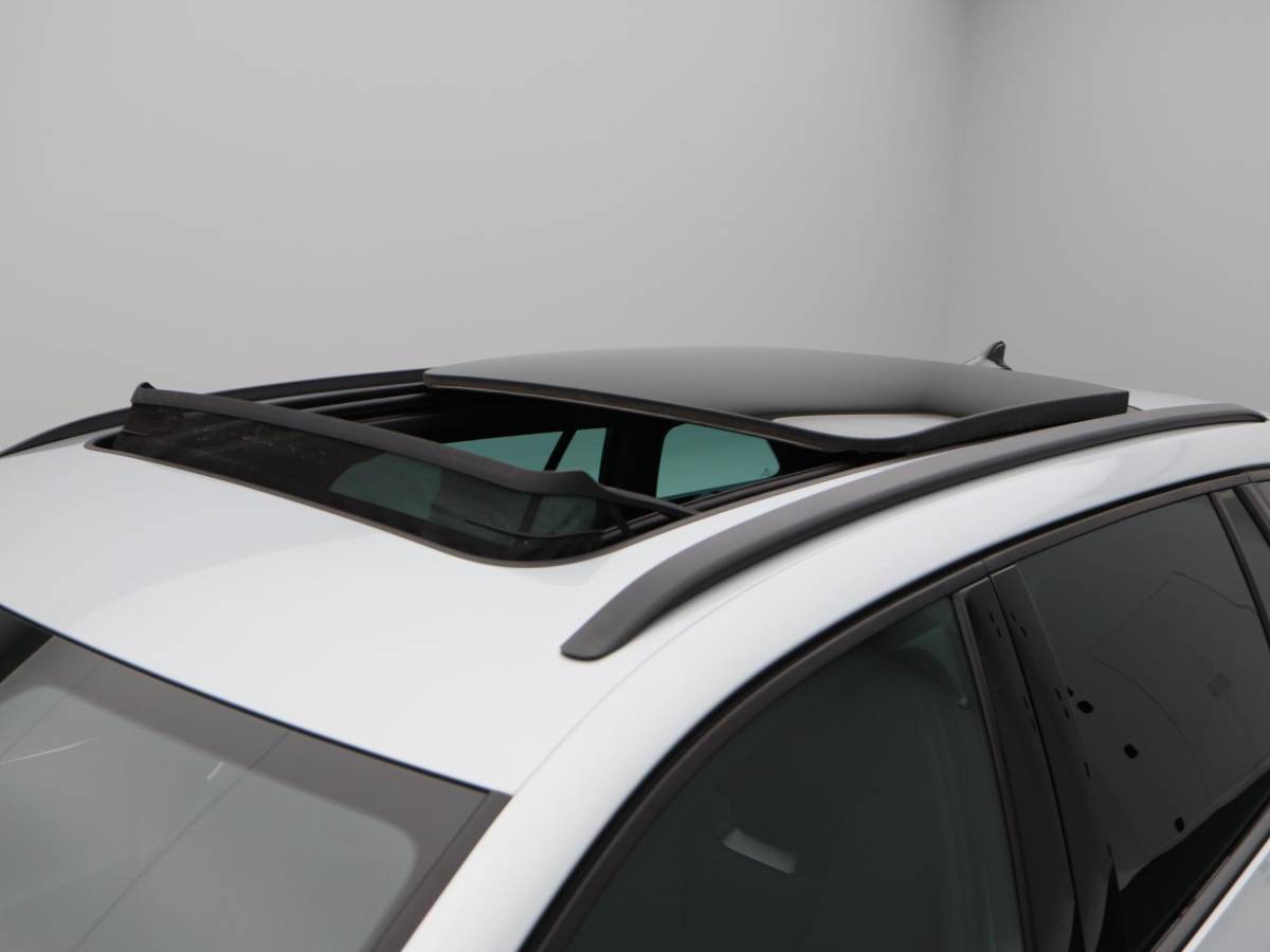 Škoda Octavia Skoda Octavia Combi 1.4 TSI iV 204 Pk PHEV Sportline Business | Panoramadak | Adaptive Cruise | 17 Inch | Sportstoelen | Privacy Glass | Stoelverwarming | 89.640 Km!!
