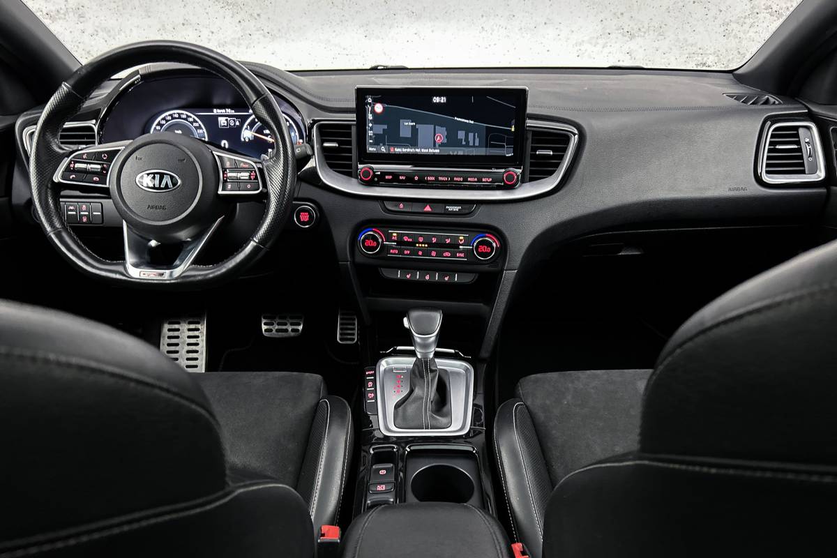 Kia ProCeed Kia ProCeed 1.4 T-GDI GT-Line | Panoramadak | LED koplampen | Stoelverwarming | Apple Carplay