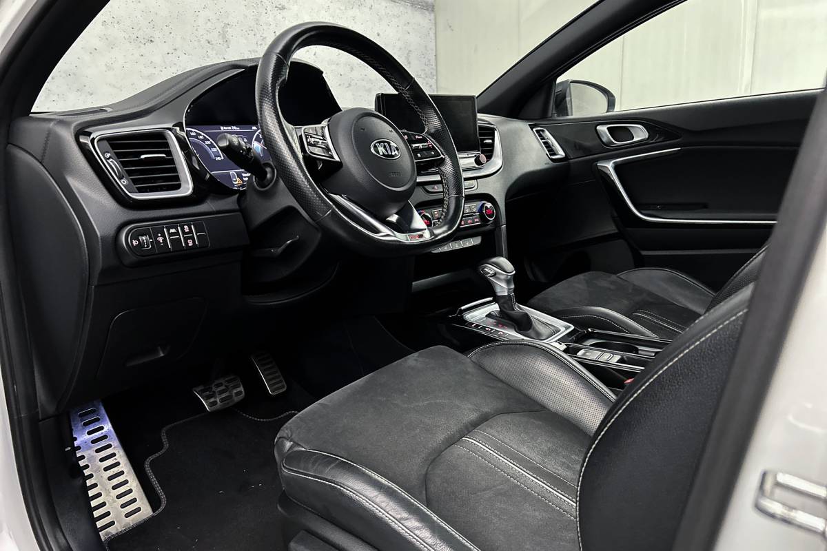 Kia ProCeed Kia ProCeed 1.4 T-GDI GT-Line | Panoramadak | LED koplampen | Stoelverwarming | Apple Carplay