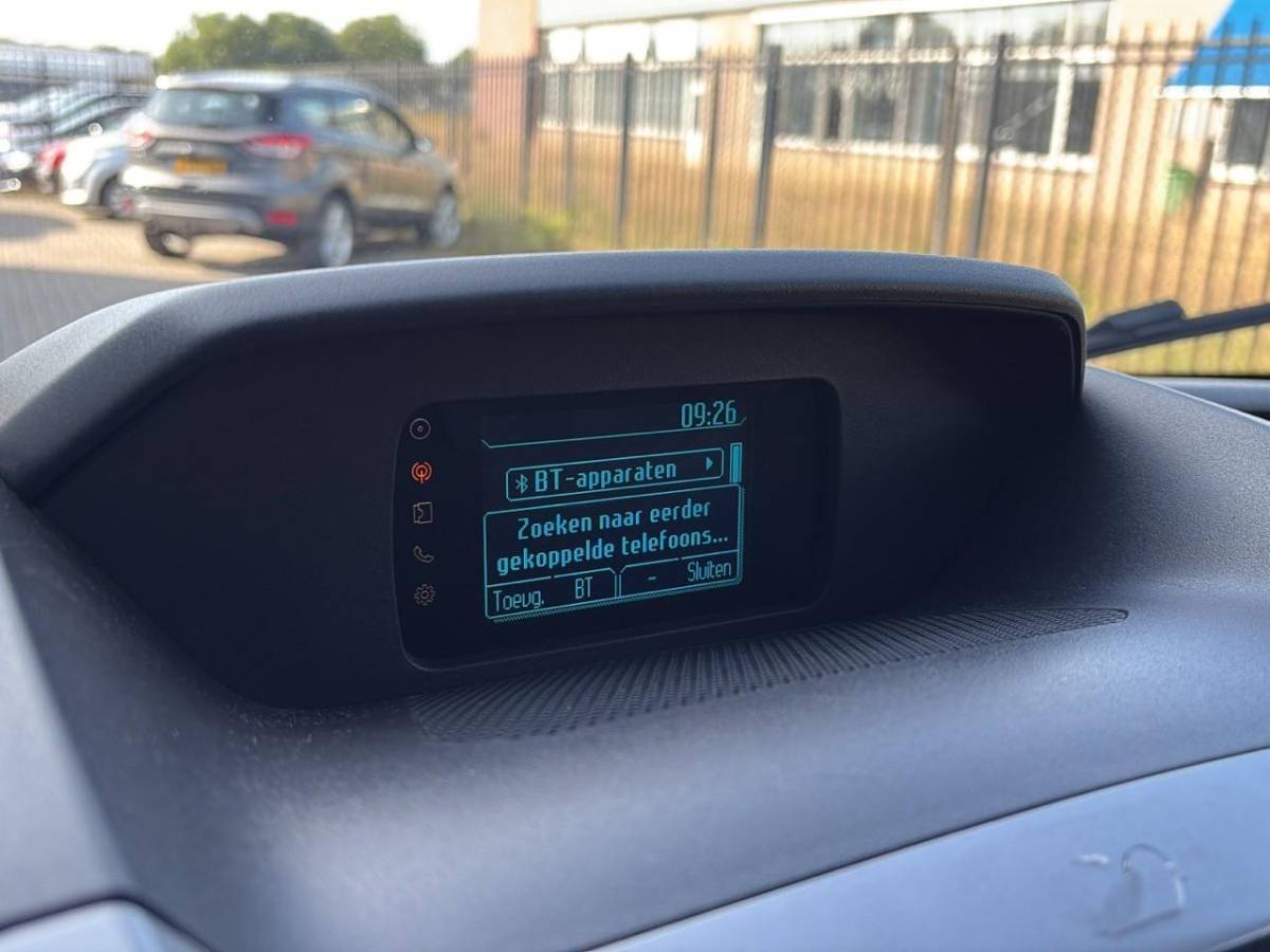 Ford Transit Ford Transit 290 2.2 TDCI L2H2 Trend