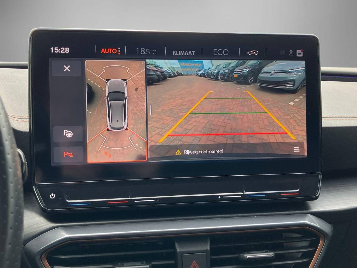 CUPRA Formentor CUPRA Formentor 1.4 e-Hybrid/245PK VZ Panoramadak ·  Navigatie · 360°Camera + Parkeersensoren ·