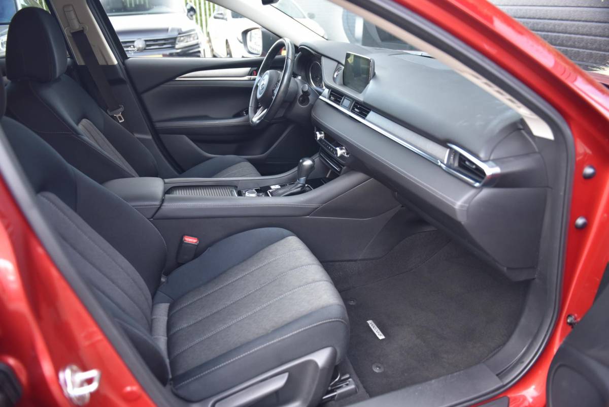 Mazda 6 Mazda 6 Sportbreak 2.0 SkyActiv-G 165 Trekhaak Navi Clima Cruise Nette Auto