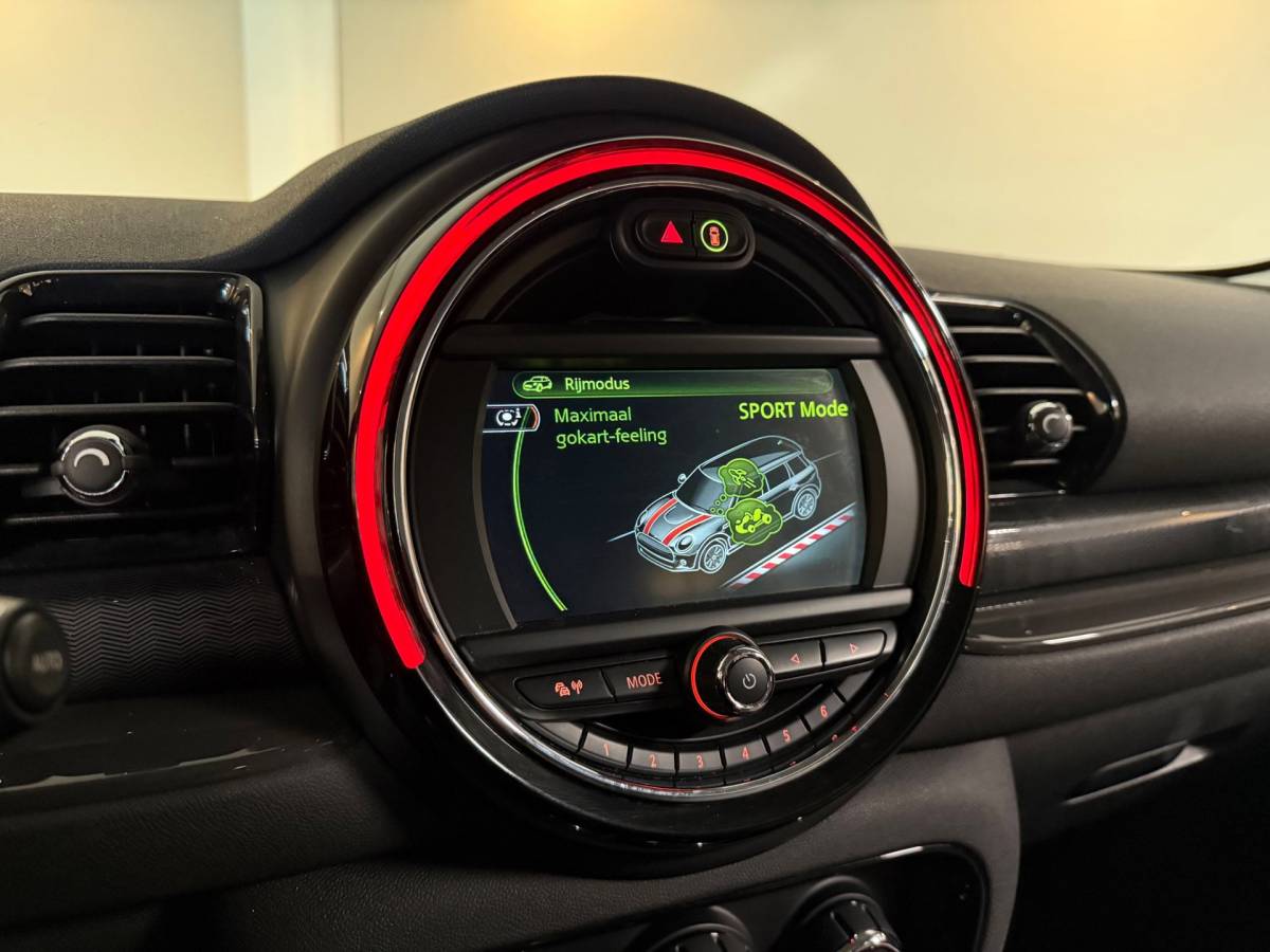 MINI Clubman Mini Clubman 1.5 Cooper Chili Serious Business *Dealer OH* Stoelverw.|Keyless|Navi|Cruise|PDC|Half-leder|Sfeerverlichting