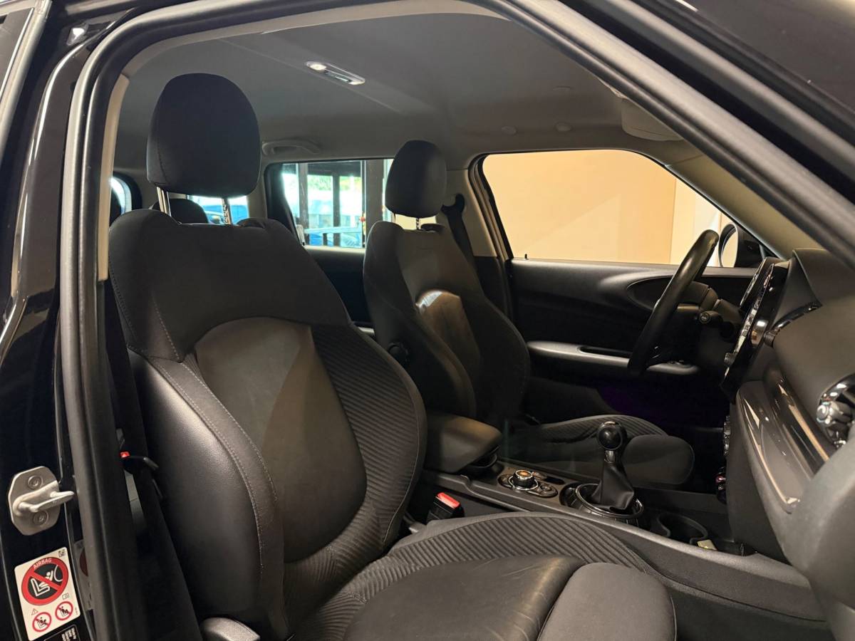 MINI Clubman Mini Clubman 1.5 Cooper Chili Serious Business *Dealer OH* Stoelverw.|Keyless|Navi|Cruise|PDC|Half-leder|Sfeerverlichting