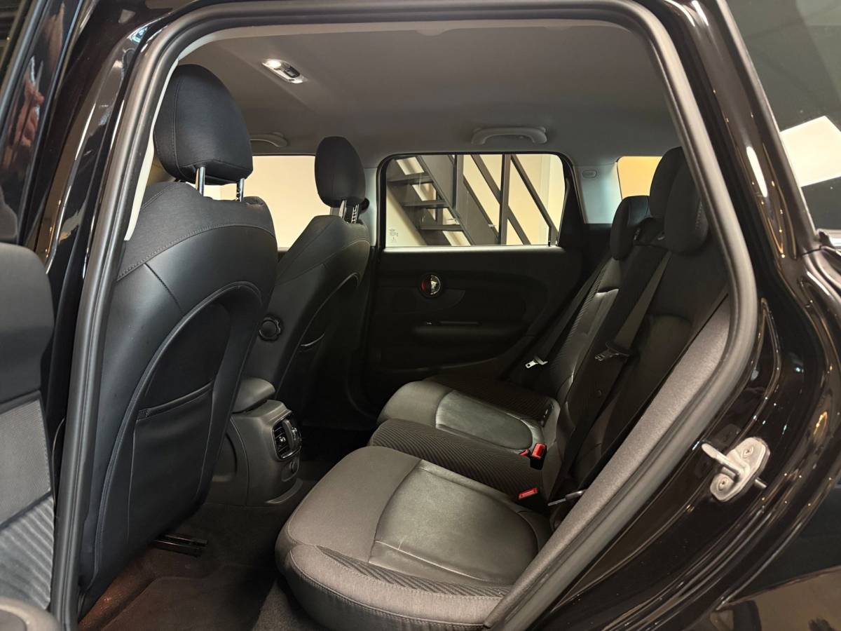 MINI Clubman Mini Clubman 1.5 Cooper Chili Serious Business *Dealer OH* Stoelverw.|Keyless|Navi|Cruise|PDC|Half-leder|Sfeerverlichting