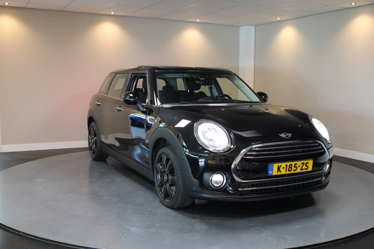 MINI Clubman Mini Clubman 1.5 Cooper Chili Serious Business *Dealer OH* Stoelverw.|Keyless|Navi|Cruise|PDC|Half-leder|Sfeerverlichting