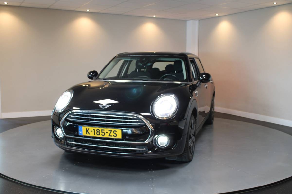MINI Clubman Mini Clubman 1.5 Cooper Chili Serious Business *Dealer OH* Stoelverw.|Keyless|Navi|Cruise|PDC|Half-leder|Sfeerverlichting