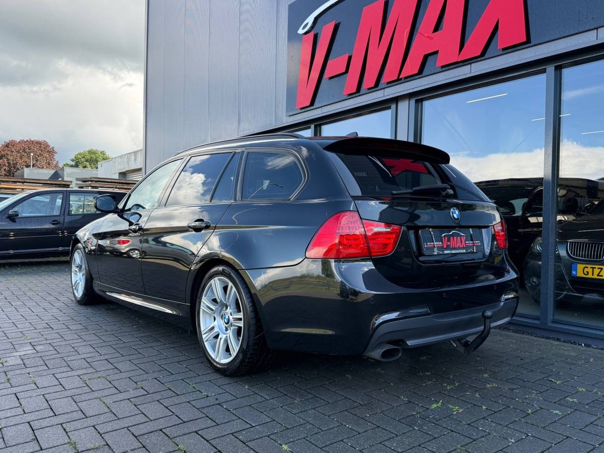 BMW 3 Serie BMW 318i 2.0 LCI M-Sport Pano NaviProf Leer Stoelvw Trekhaak